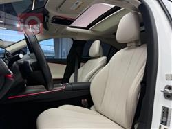 مرسيدس بنز E-Class